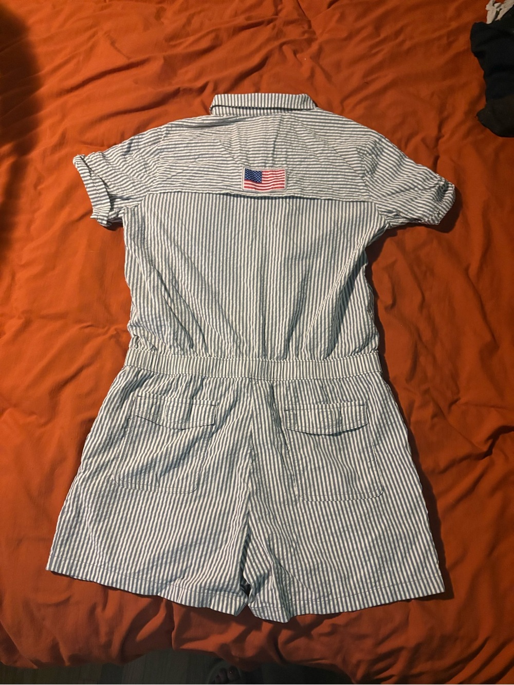 Vineyard Vines Blue and White Striped Short Sleeve Romper Size 8 (medium) - Picture 2 of 3